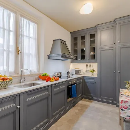 Gimber Smart And Luxury 2 Bedrooms 2 Bathrooms *